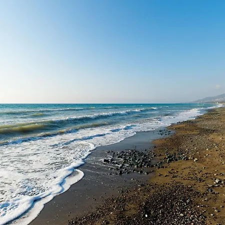 Villa Tsikkos Pende *