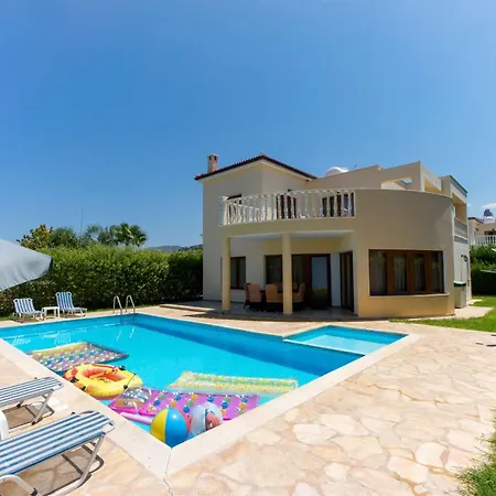 Tsikkos Pende Villa