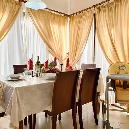 Tsikkos Pende Villa Argaka