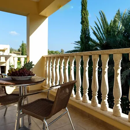 Villa Tsikkos Pende Argaka