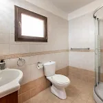 Tsikkos Pende Villa