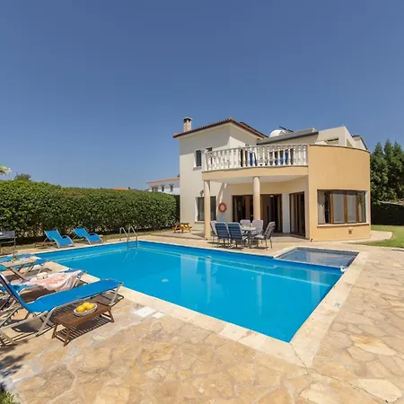 Villa Tsikkos Pende *