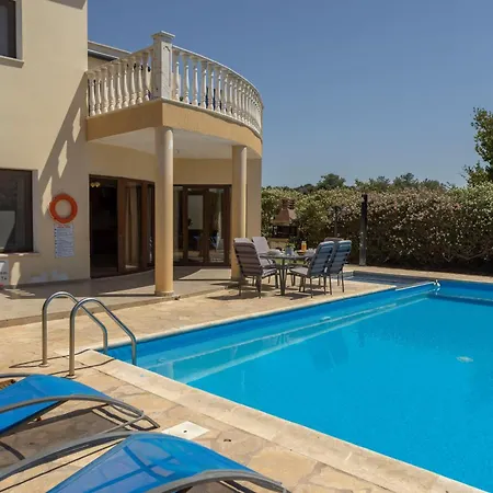 Tsikkos Pende Argaka